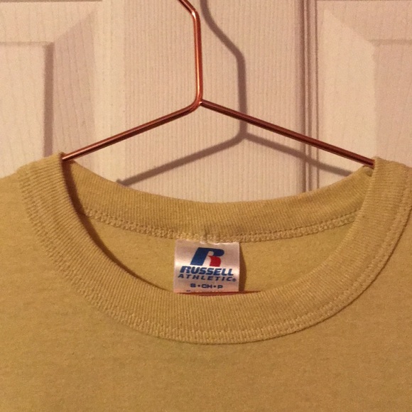 Georgia Tech Yellowjackets Basketball Yellow T-Shirt Men’s Small S - Picture 2 of 12